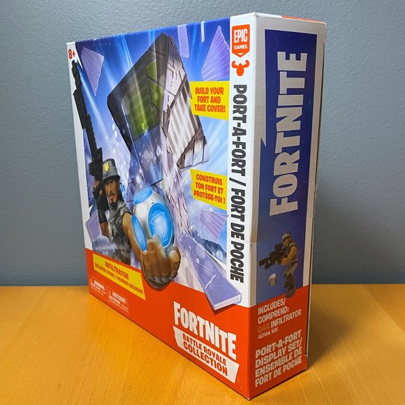 Fortnite Battle Royale Collection: Port-A-Fort Playset & Infiltrator Figure - Picture 2 of 3
